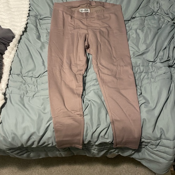 NWT Old Navy women’s fleece lined earthy Mauve leggings size XL - Picture 8 of 8